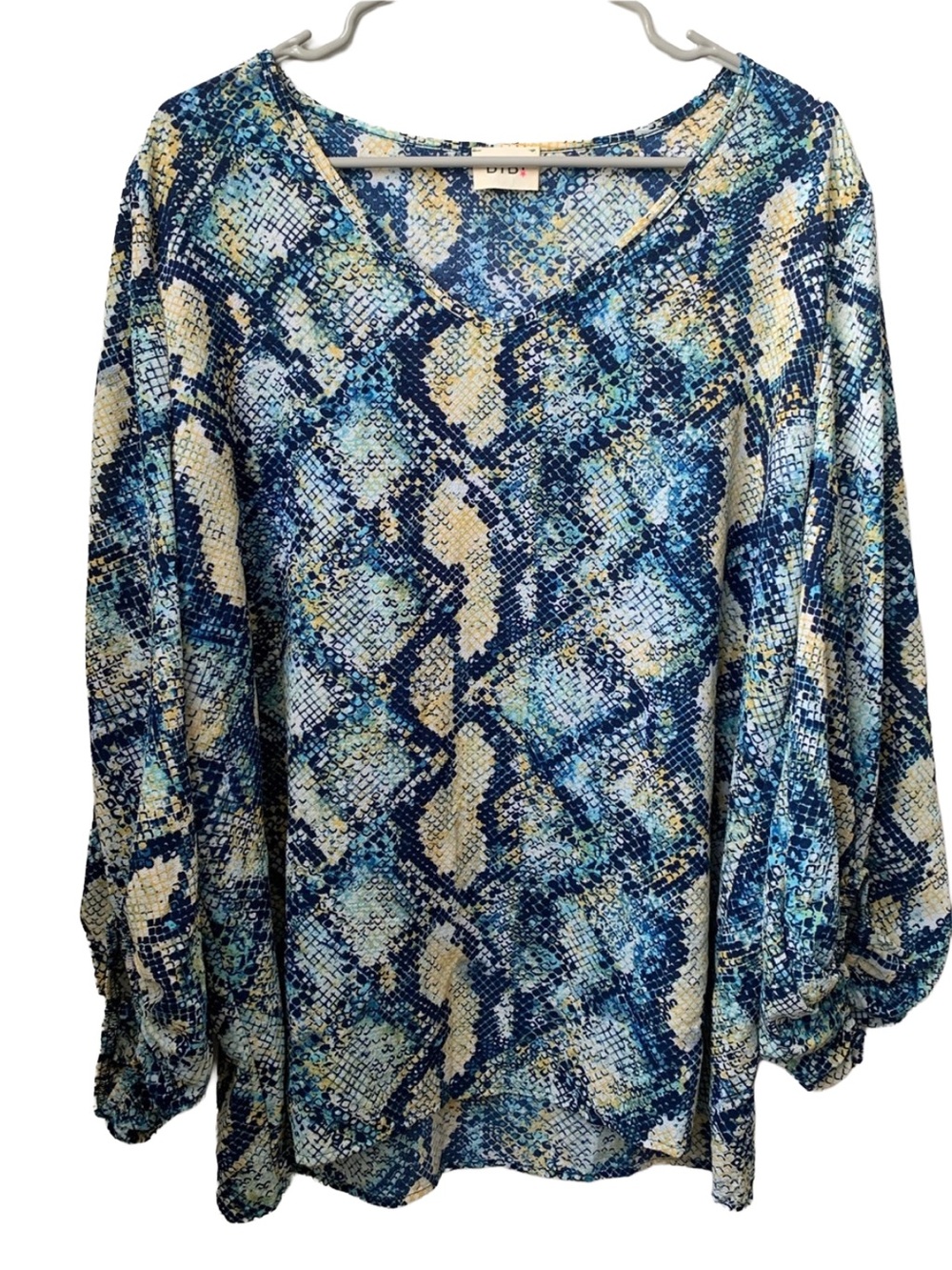 BIBI Women’s Blue Gold Cream Animal Print V Neck Long Elastic Sleeve Blouse